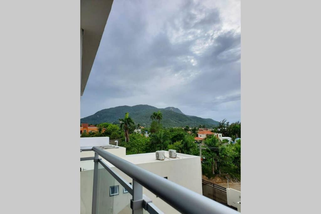 Hanly Roger'S Brand New Place Puerto Plata Екстериор снимка